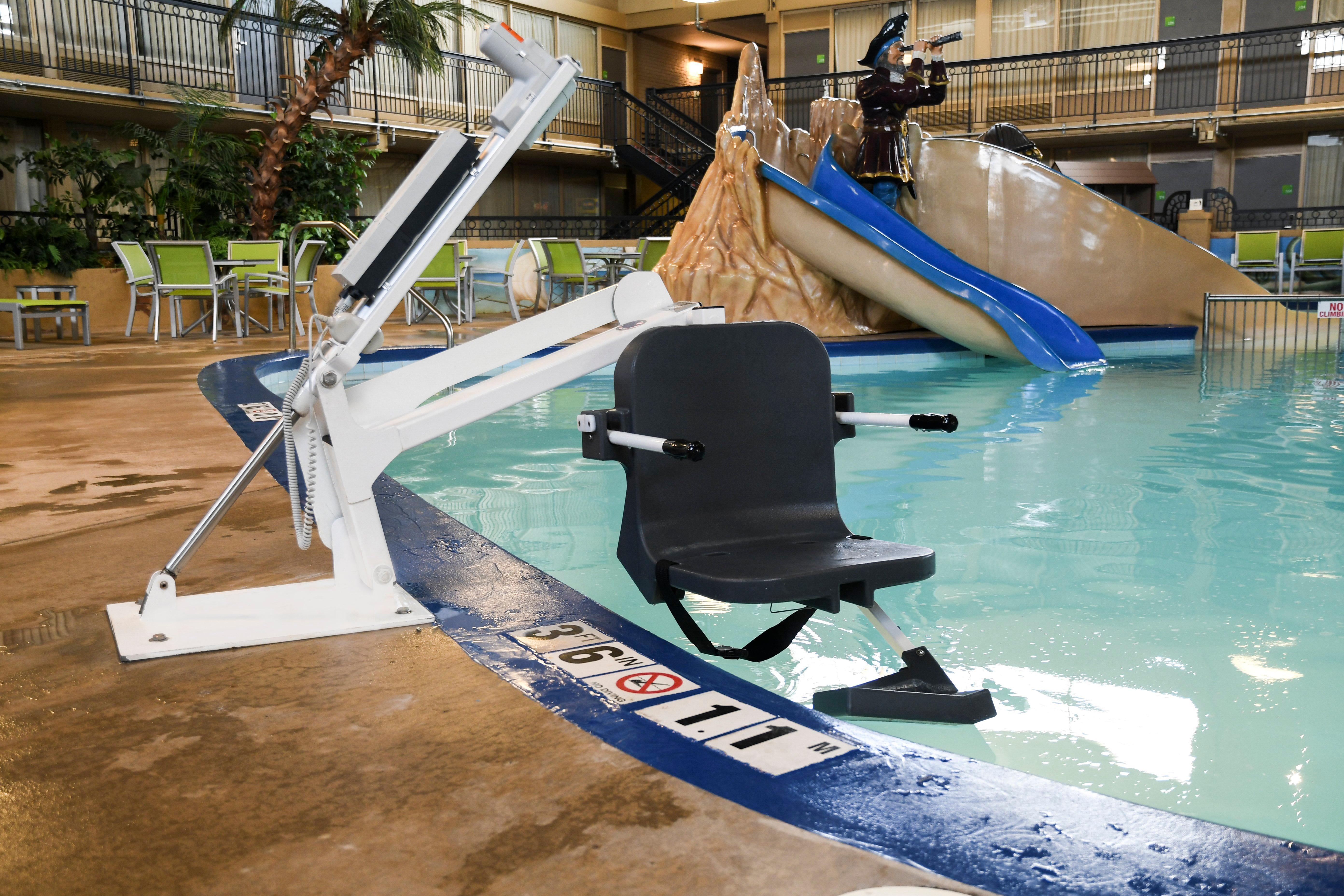 Holiday Inn Fargo By Ihg Exterior foto